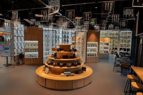 这家开在商场里的中医门诊,很特别